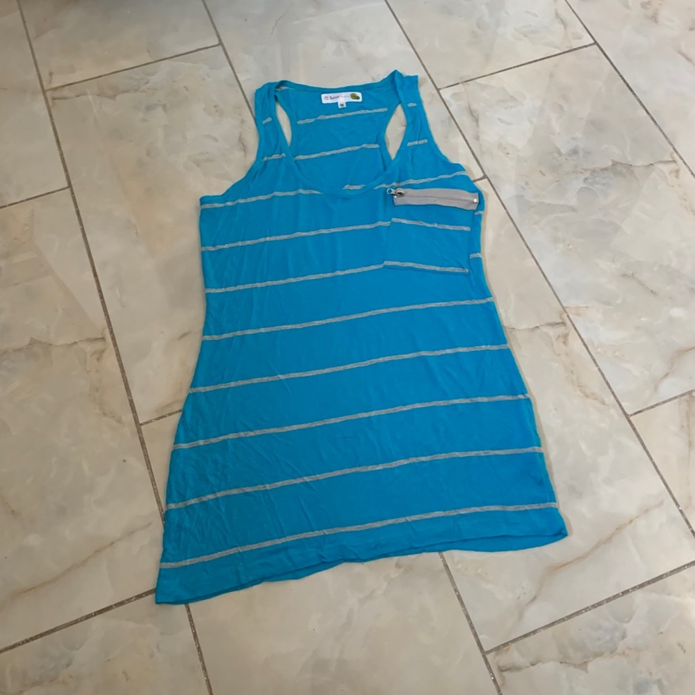 Tanktop - Picture 3 of 4